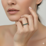 טבעת זהב משובצת מעגל ספיר כחול