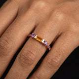 טבעת זהב אדום משובצת סטרין, אמטיסט ורובי