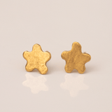 זוג עגילי זהב צמודים - כוכב אמורפי