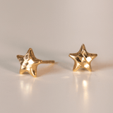 זוג עגילי זהב צמודים - כוכבים של זהב