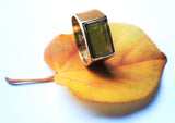 טבעת זהב 18 קראט משובצת אבן ג'ייד ירוקה