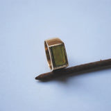 טבעת זהב עם אבן ג'ייד