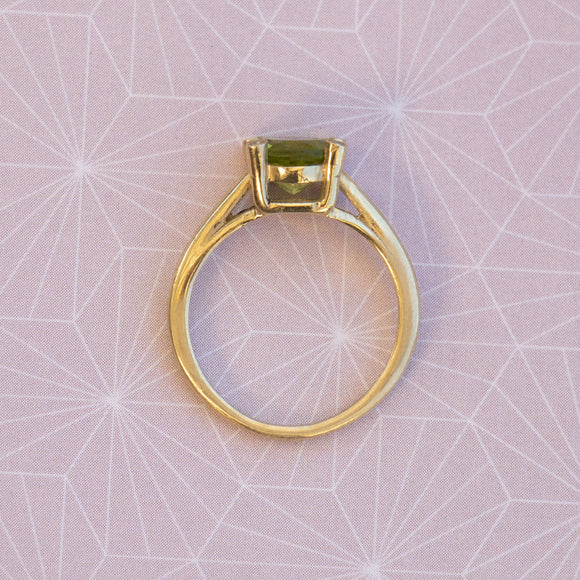 טבעת זהב עם פרידוט